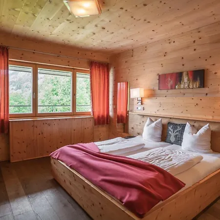 Hotel Zistelberghof 3*