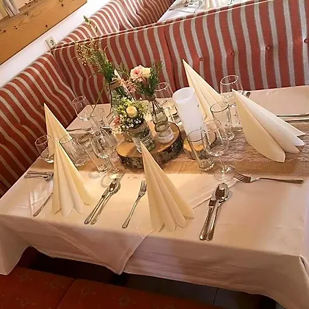 Zistelberghof Hotel 3*